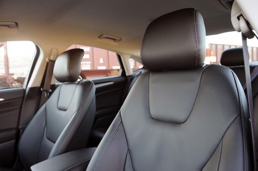  Ford Fusion 2013 года  (US) (фото 173 из 202)